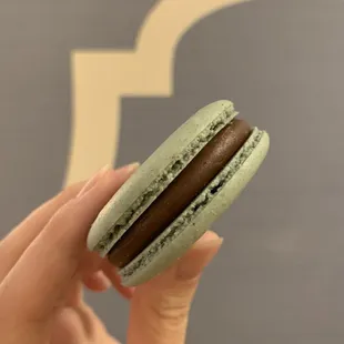 Earl Gray Macaron