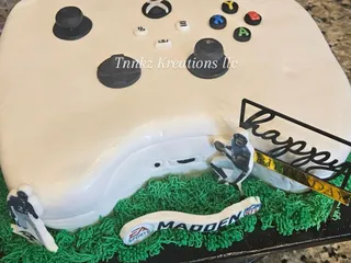 Tnnkz Kreations