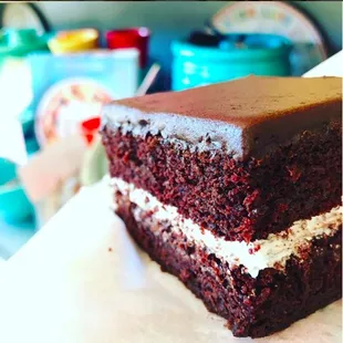 Chocolate Buttermilk cake, classic white buttercream filling, chocolate icing