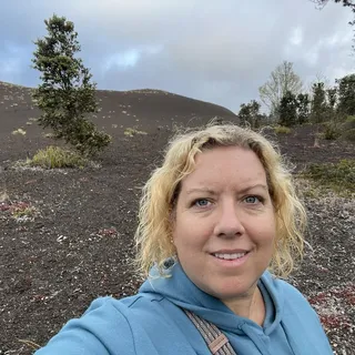 Sara J.