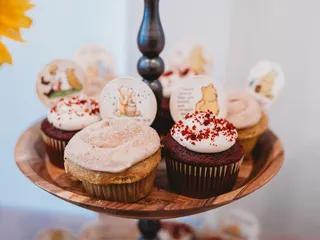 Busy Bees Cupcakery