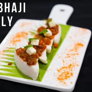 food, chicken wings and fried chicken