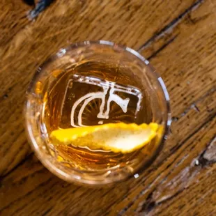 oysters and mussels, drink