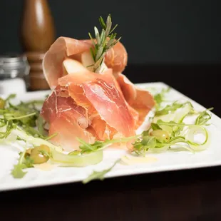 Prosciutto &amp; Pera