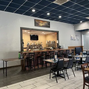 Another bar in front dining area