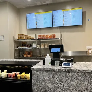 sushi and sashimi, interior