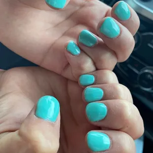 Idol nail salon