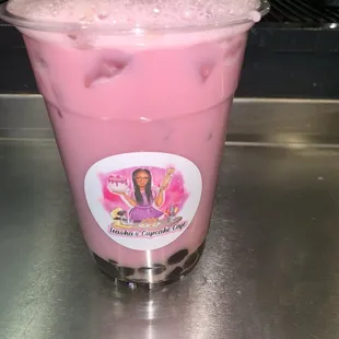Dragonfruit Milk Tea with Tapioca Pearls