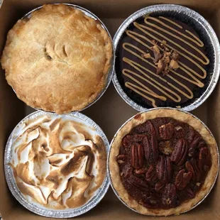 Thanksgiving mini pies