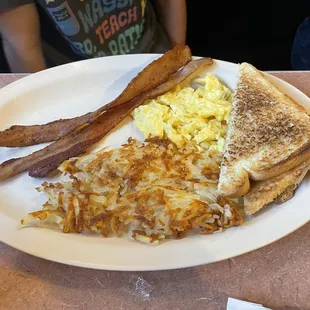 Kid&apos;s Eggs and Bacon