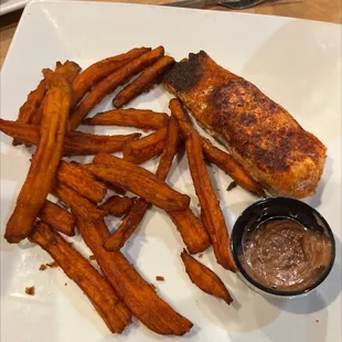 Salmon (minuscule portion)