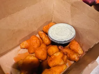 Cru Cellars @ Armature Works