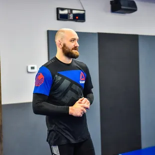 Head Instructor Zak Cummings