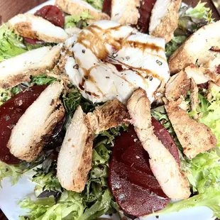 Beets &amp; burrata salad with grilled chicken