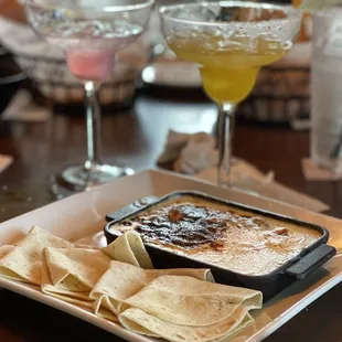 Queso Fundido Tinga Beef
