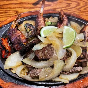 Bacon Iguana Shrimp and beef fajitas