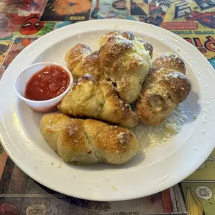 Garlic knots