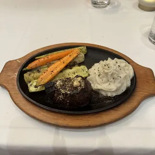 Classics, Filet Mignon*
