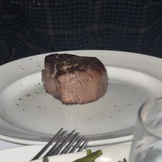 Classics, Filet Mignon* "Baseball Cut"