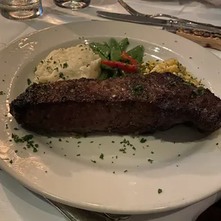 Classics, USDA Prime NY Strip*