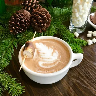 Campfire S&apos;more Latte - Served Hot