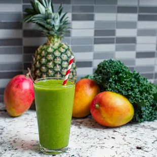 Kale Mango Smoothie