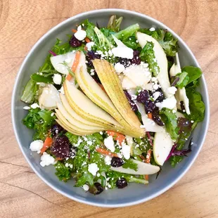 Pear Salad on the Dinner Menu