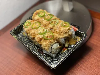 Kinja Sushi & Japanese Cuisine