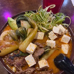 Spicy miso w/tofu, avocado, carna asada, grilled chicken, mushrooms, aji tama,