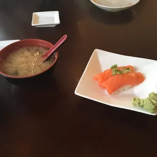 Salmon Sushi