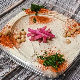 HUMMUS