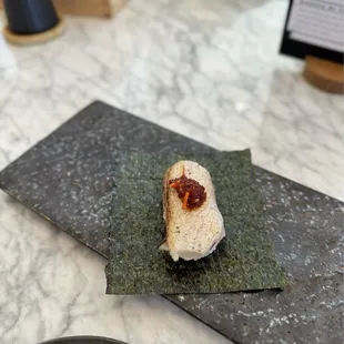 Hamachi toro