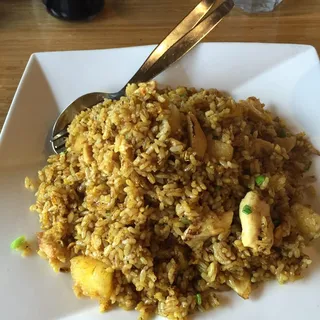 Satay Pineapple Curry Fried Rice