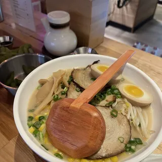 Tonkotsu Shoyu Ramen
