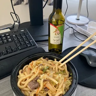 Yakisoba and sake
