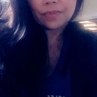 Gloria Q.