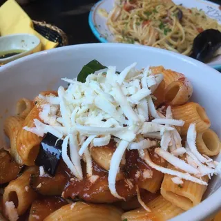 Rigatoni alla Norma