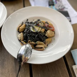 Ink squid tagliolini