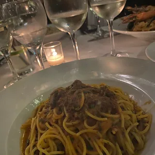 Bucatini al Pesto