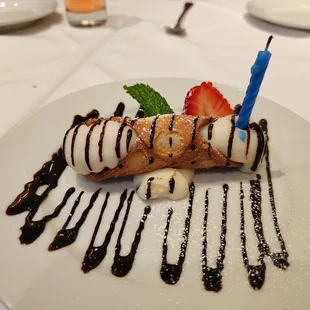 Birthday cannoli!