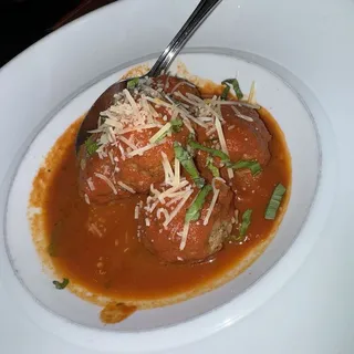 Nonnas Meatball