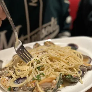 Spaghetti with clams