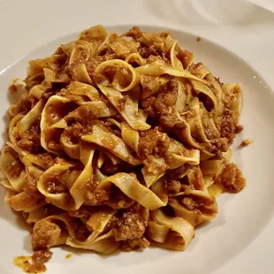 TAGLIATELLE BOLOGNESE