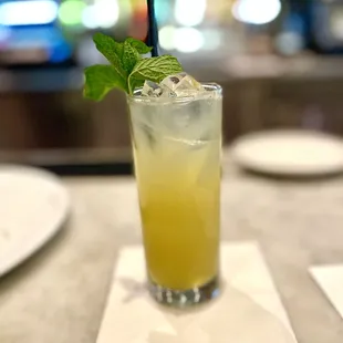 Tiki Cocktail