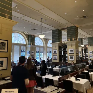 the interior of a restaurant
