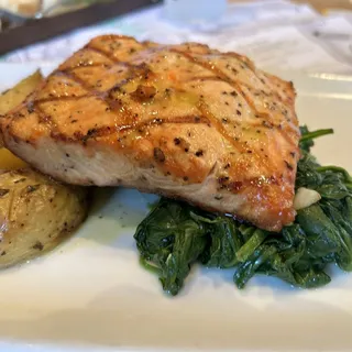 Salmone alla Griglia