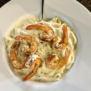 Fettuccine Alfredo with shrimp