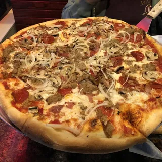 Il Forno Supreme Pizza