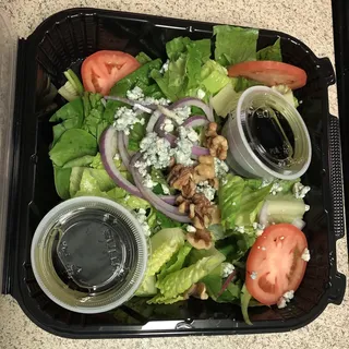 Walnut Gorgonzola Salad