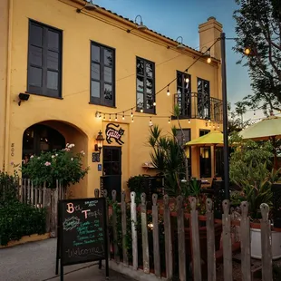 Come enjoy a little bit of Italy in La Habra.